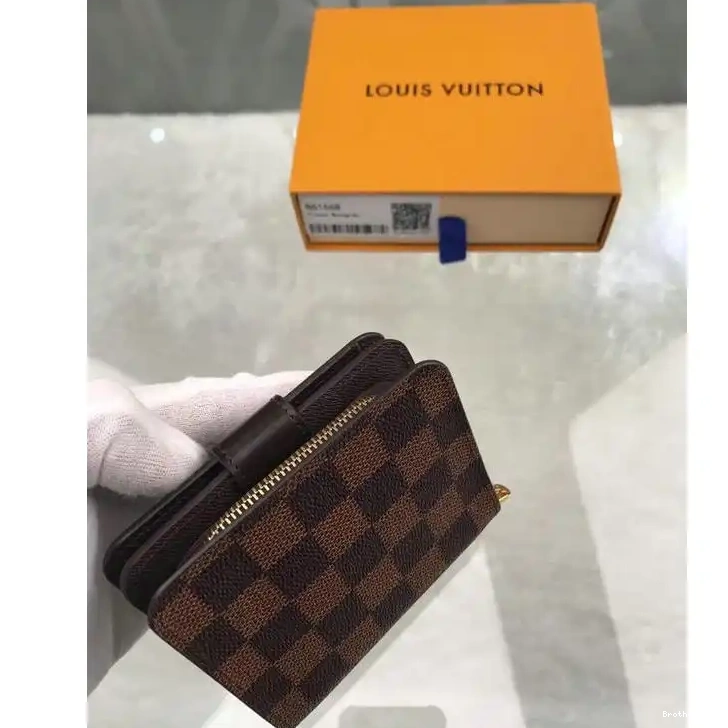 Brother Sam 19T1L0268 LV Bags 0426